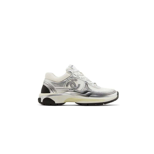 Sneaker C white